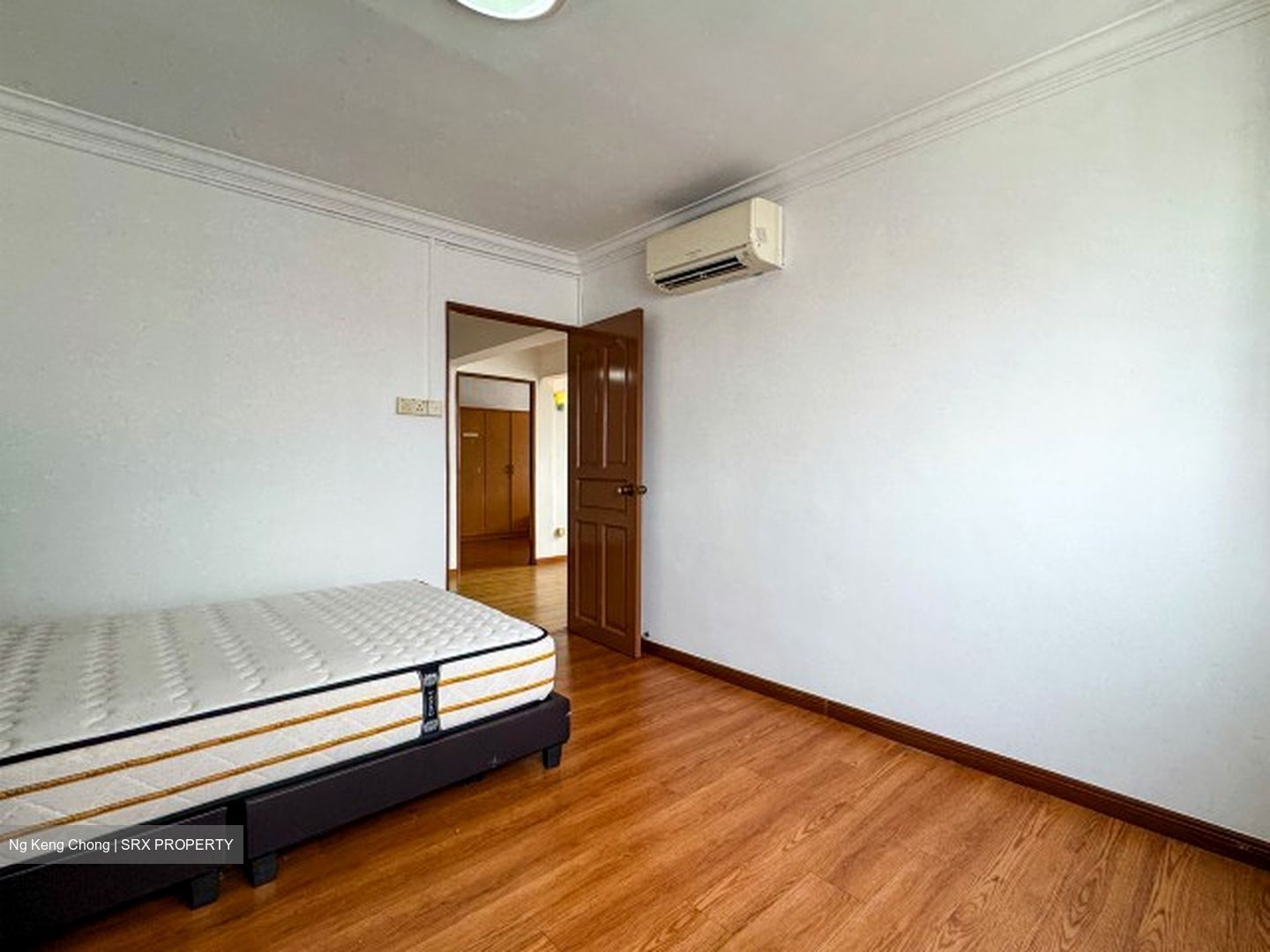 Blk 219A Jurong East Street 21 (Jurong East), HDB 5 Rooms #632060261
